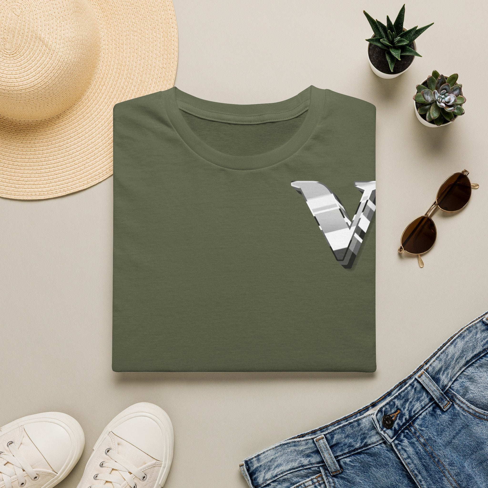 Vejdi Classic Unisex Minimalist Tee