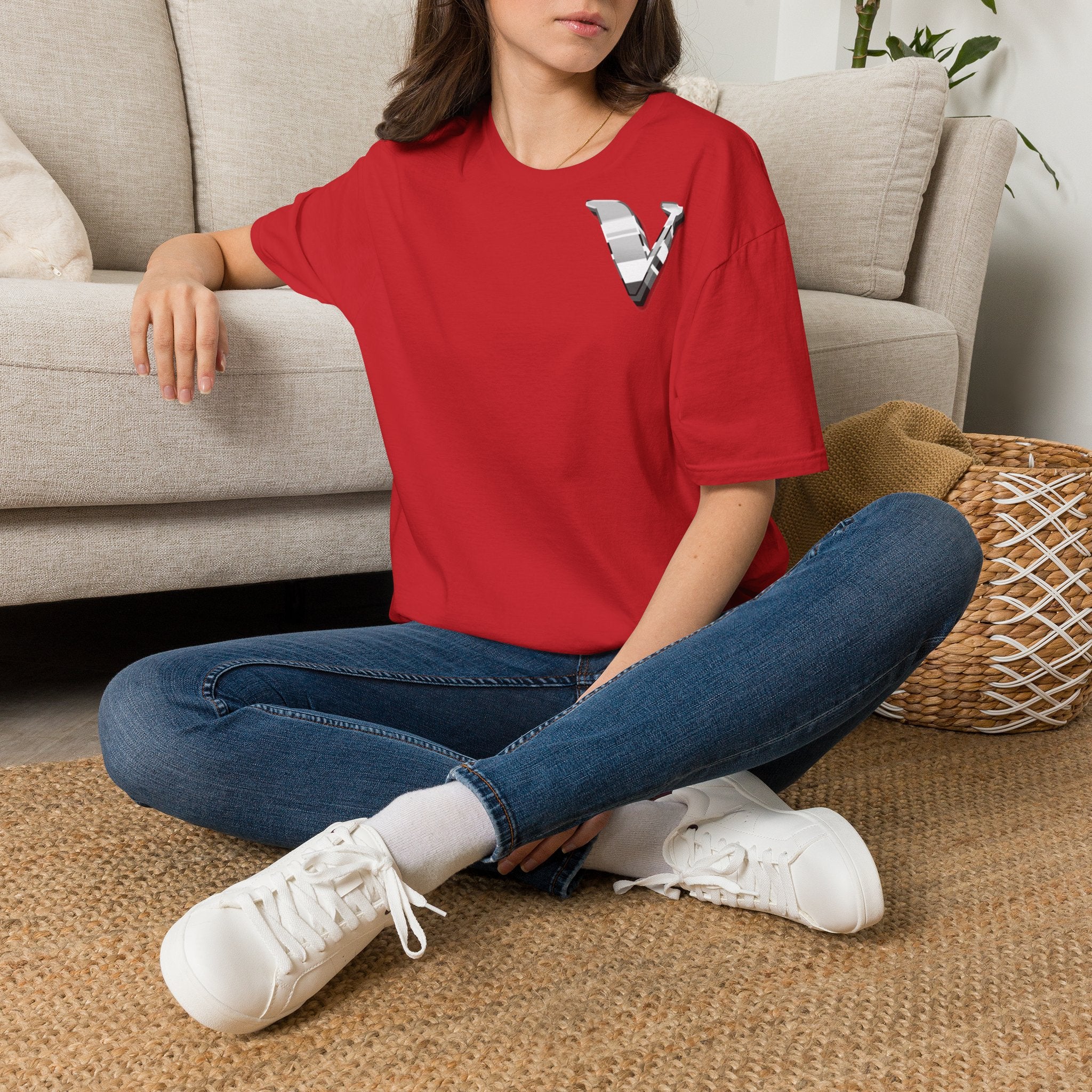 Vejdi Classic Unisex Minimalist Tee