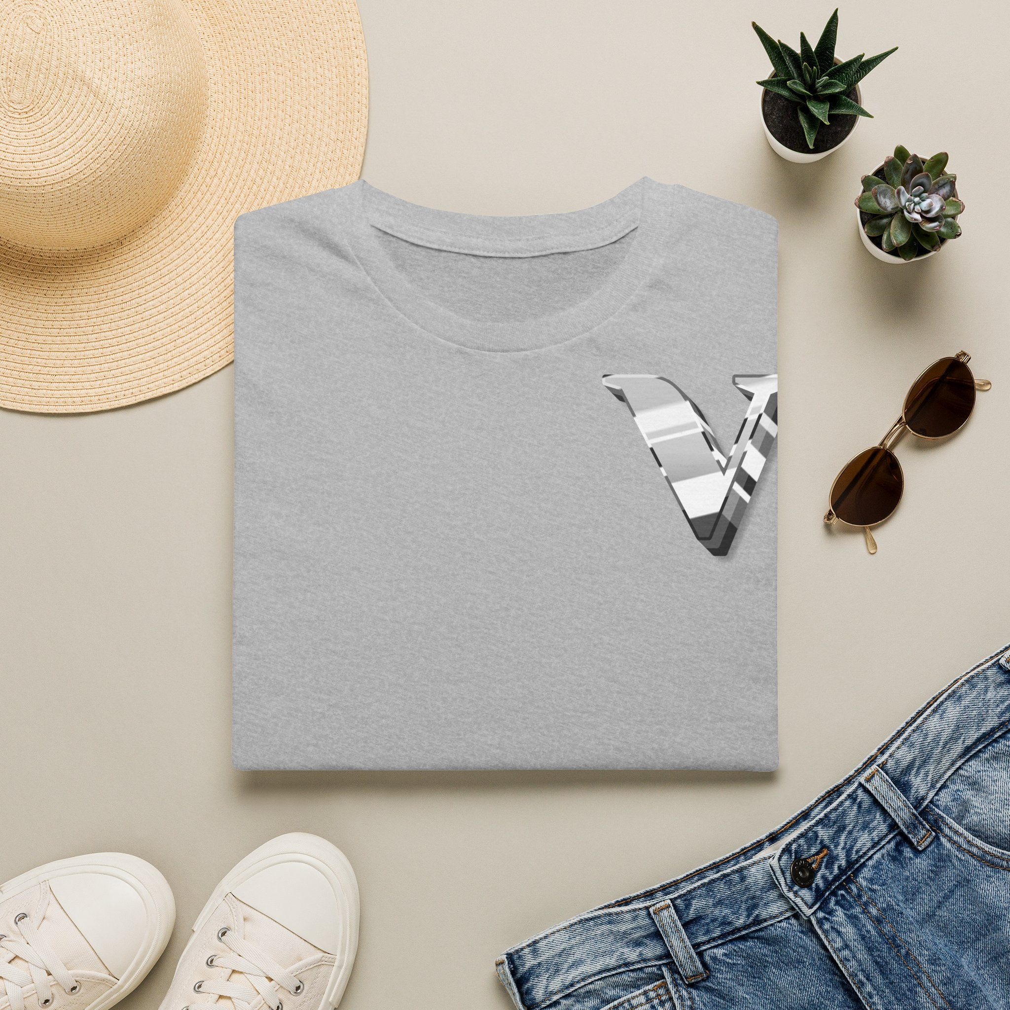 Vejdi Classic Unisex Minimalist Tee
