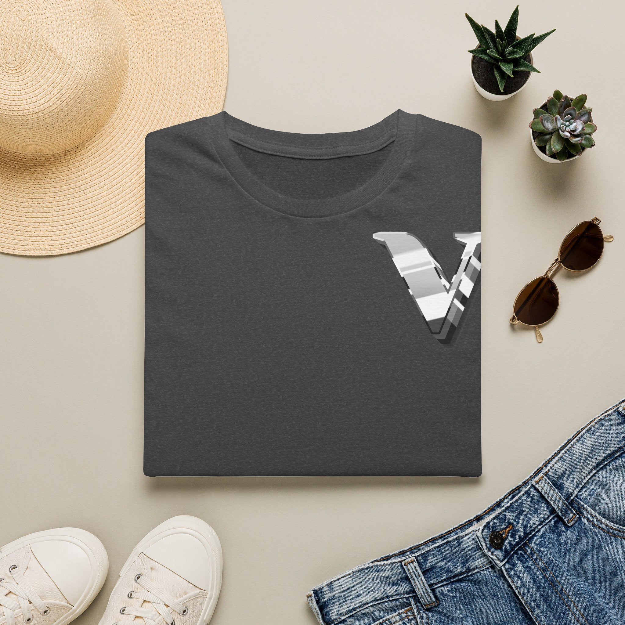 Vejdi Classic Unisex Minimalist Tee